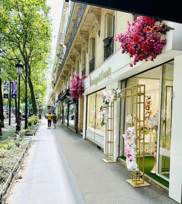 Apartament Appt Renove Proche Montmartre Gare Du Nord Et Est Paryż Zewnętrze zdjęcie